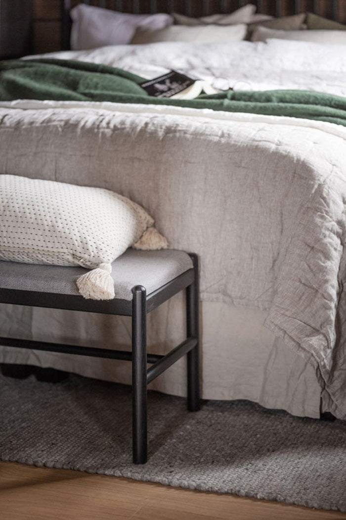 Rowico Home Milford eikenhouten bankje zwart - met zitkussen - 80 x 46