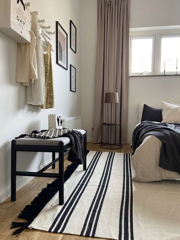 Rowico Home Milford eikenhouten bankje zwart - met zitkussen - 80 x 46