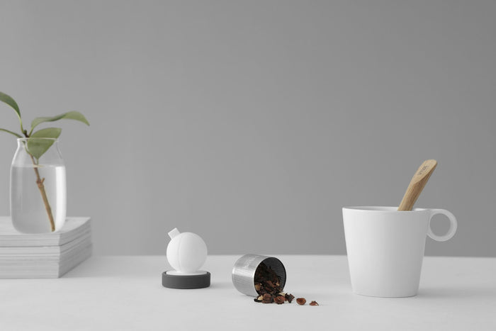 Viva Scandinavia   Drijvend Thee-ei 3.8x8 cm Wit