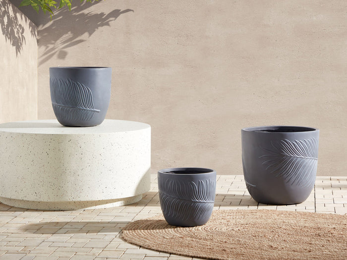 Beliani - FTERO - Bloempot - Grijs - 42 x 42 x 40 cm - Kleivezel