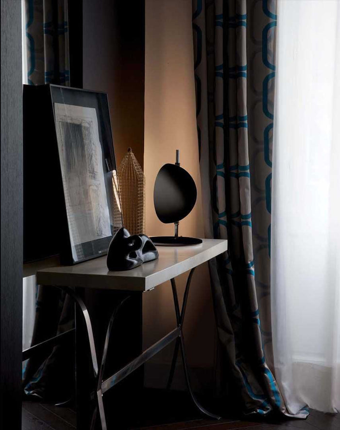 Oluce Superluna tafellamp LED zwart