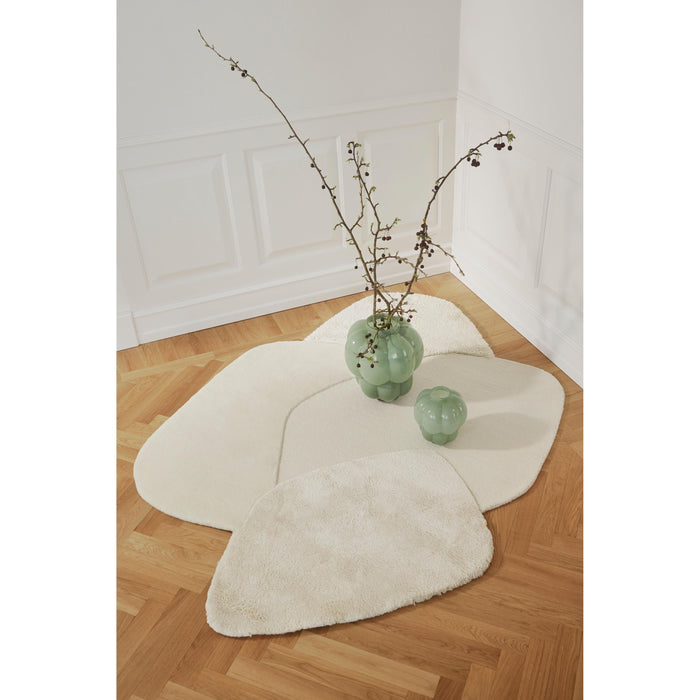 AYTM Mola vloerkleed 140x195 cream