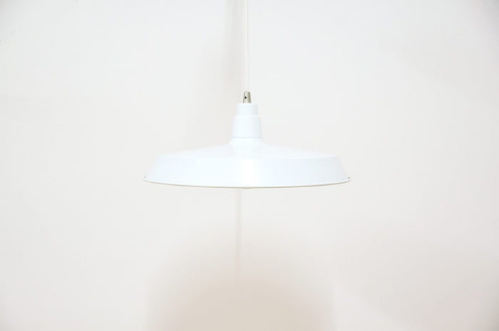Reliving Vintage Witte Metalen Hanglamp