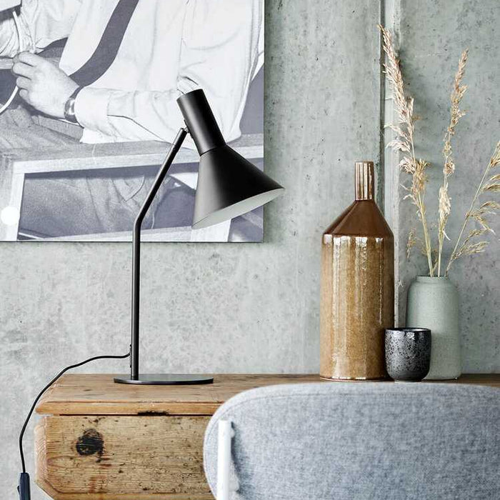 Frandsen Lyss tafellamp lichtgrijs