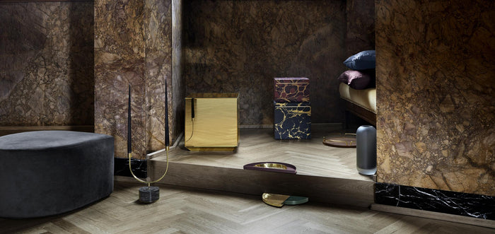 Speculum bijzettafel 38x38 goud