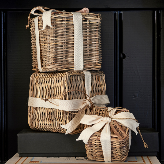 Riviera Maison Rustic Rattan Christmas Present S 8x8x8