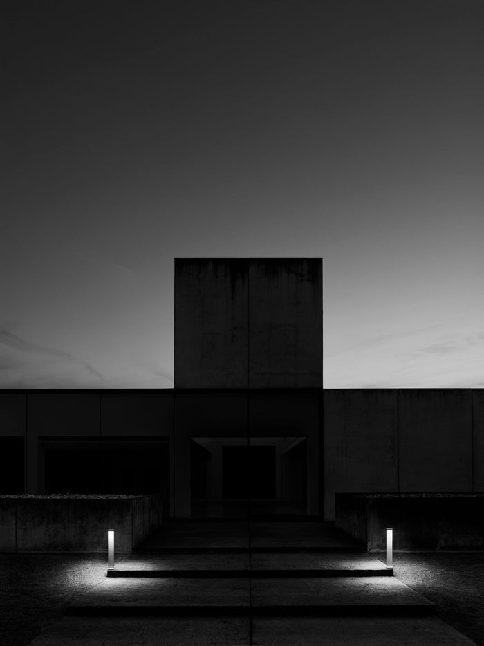 Casting T 150x850 sokkellamp LED 2700K donkerbruin