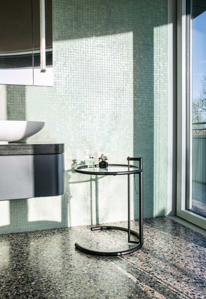 ClassiCon Adjustable Table E 1027 Black bijzettafel Ø52 helder glas