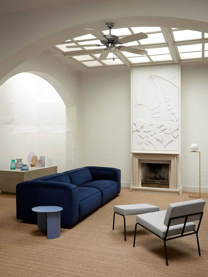 FÉST Plateau bijzettafel cobalt blue