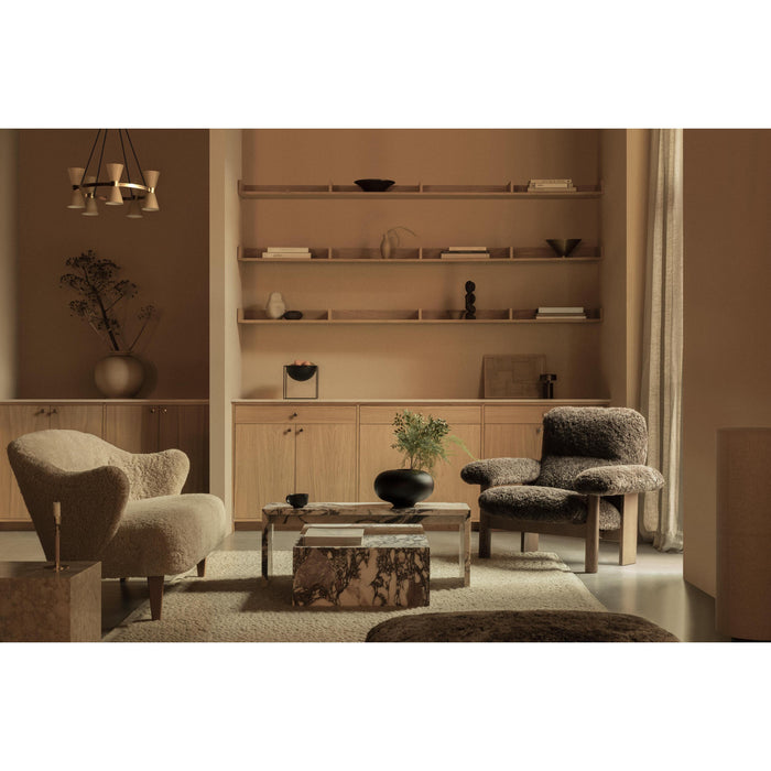 Audo Copenhagen Ingeborg fauteuil donker eiken Grand Mohair 1103