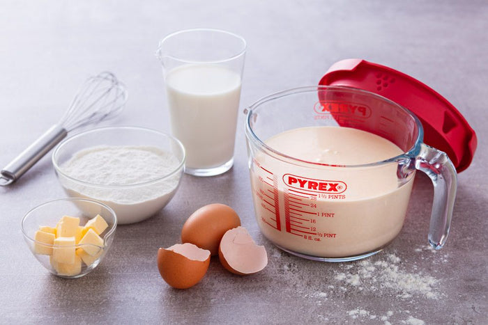 Pyrex - Maatbeker en Deksel, 1 liter - Pyrex | Classic Prepware
