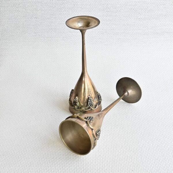 Reliving Set Van Twee Koperen Wijnbekers