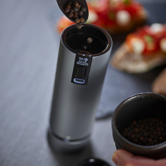 Peugeot Line Elektrisch pepermolen 15 cm - carbone