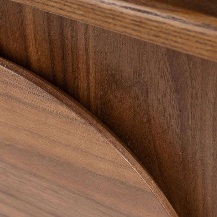 321814-x09-202312121623-C.jpg (7703761) 