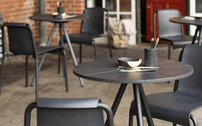 Houe Nami tuintafel 64cm olive green