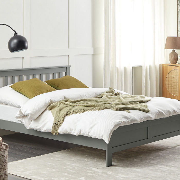 Beliani-MAYENNE -Tweepersoonsbed-Grijs-140 x 200 cm-Dennenhout