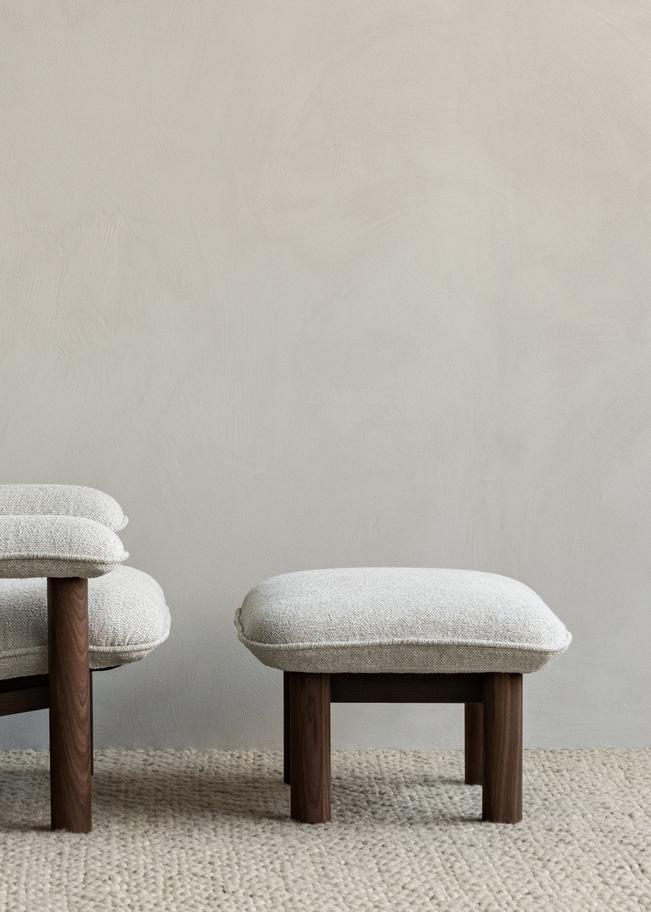 Audo Copenhagen Brasilia voetenbank donker eiken Dunes Camel 2004