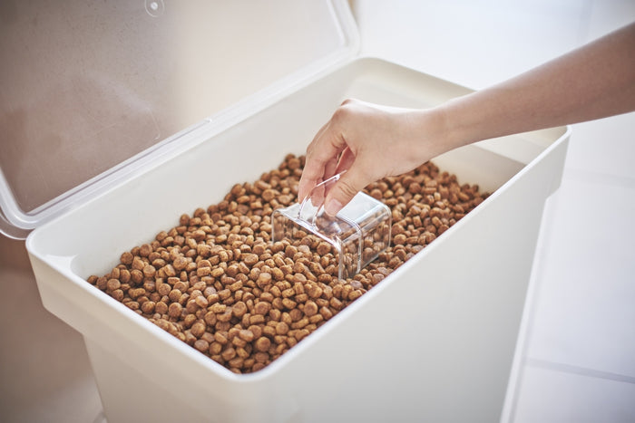 Yamazaki Huisdier Voedselcontainer (12kg) - Tower - Wit