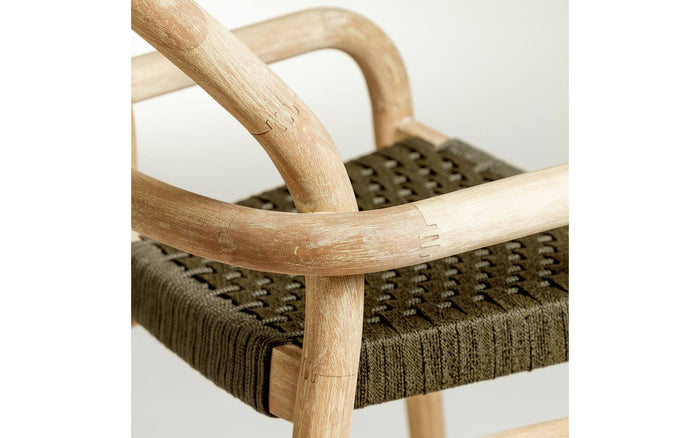 Kave Home - Sheryl kruk in massief eucalyptus hout en groen touw