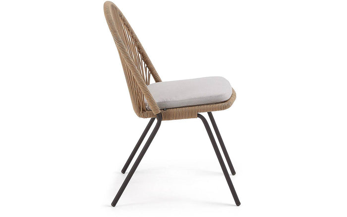 Kave Home - Shann stoel in beige koord en gegalvaniseerde stalen poten