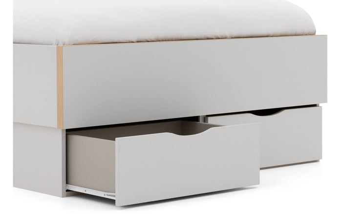 Goossens Bedframe Ita - 120 x 210 - Zijdegrijs met accent eiken