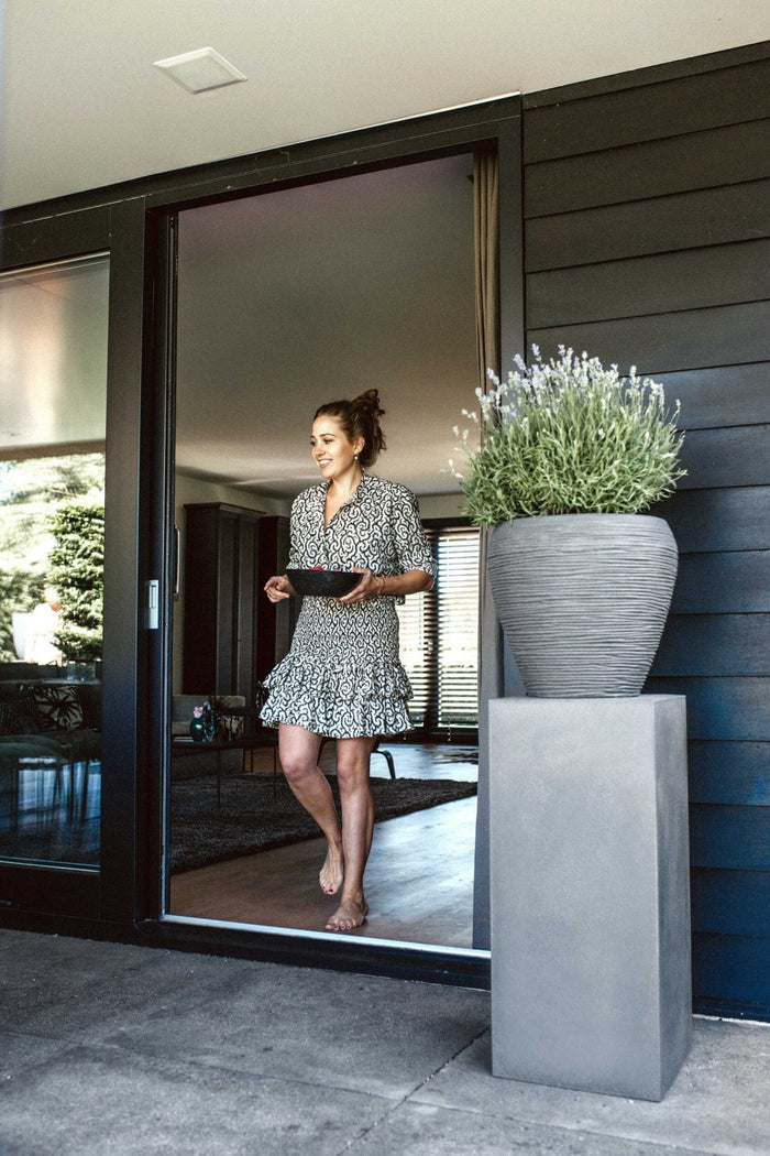 Capi Urban Smooth Pilaar NL zwart 36 x 36 x 79 cm