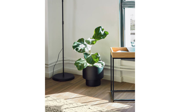 Kave Home - Zwarte metalen bloempot Mash 28 cm