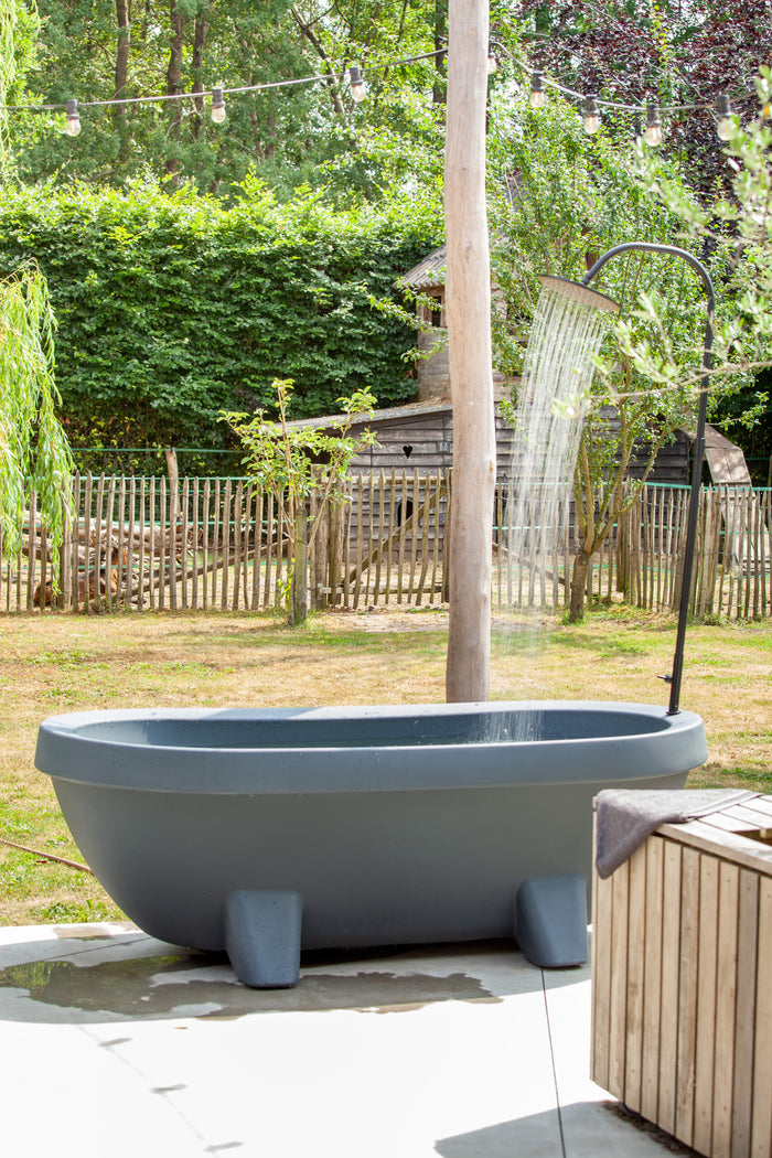 Chill-Dept. - Gardentub Lagoon Outdoor Douche Black