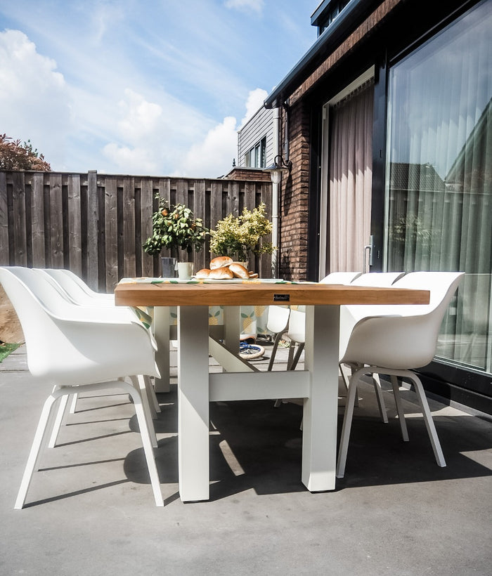 Hartman tuinset met Heron tuintafel en Sophie element stoelen