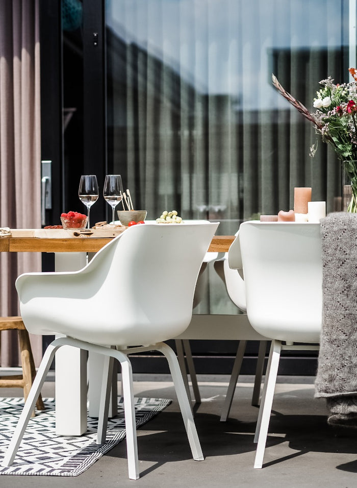 Hartman tuinset met Heron tuintafel en Sophie element stoelen