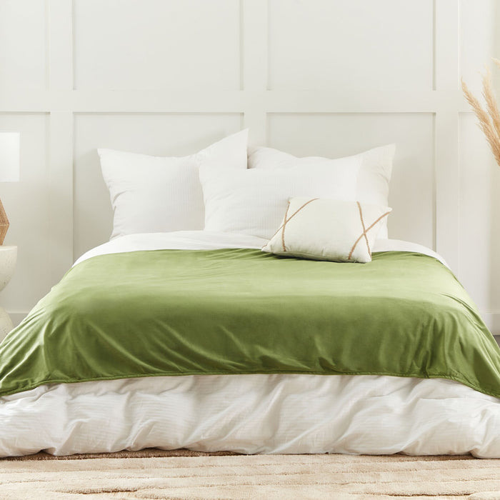 Beliani-RHEA-Verzwaringsdeken hoes-Donkergroen-135 x 200 cm-Polyester