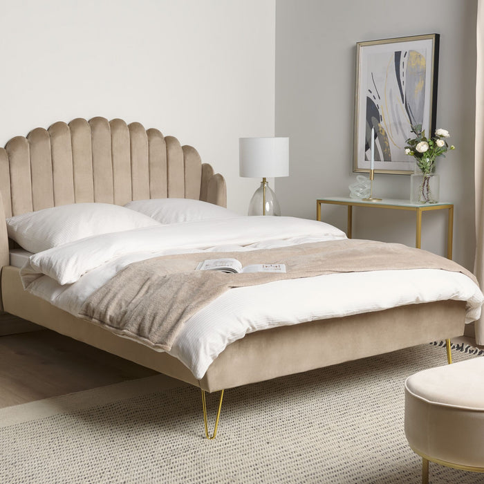 Beliani - AMBILLOU - Tweepersoonsbed - Taupe - 140 x 200 cm - Fluweel