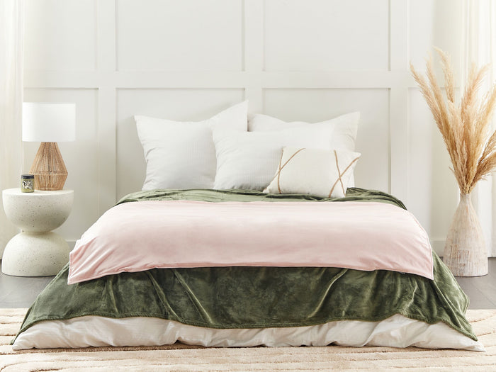 Beliani-RHEA-Verzwaringsdeken hoes-Pastelroze-100 x 150 cm-Polyester