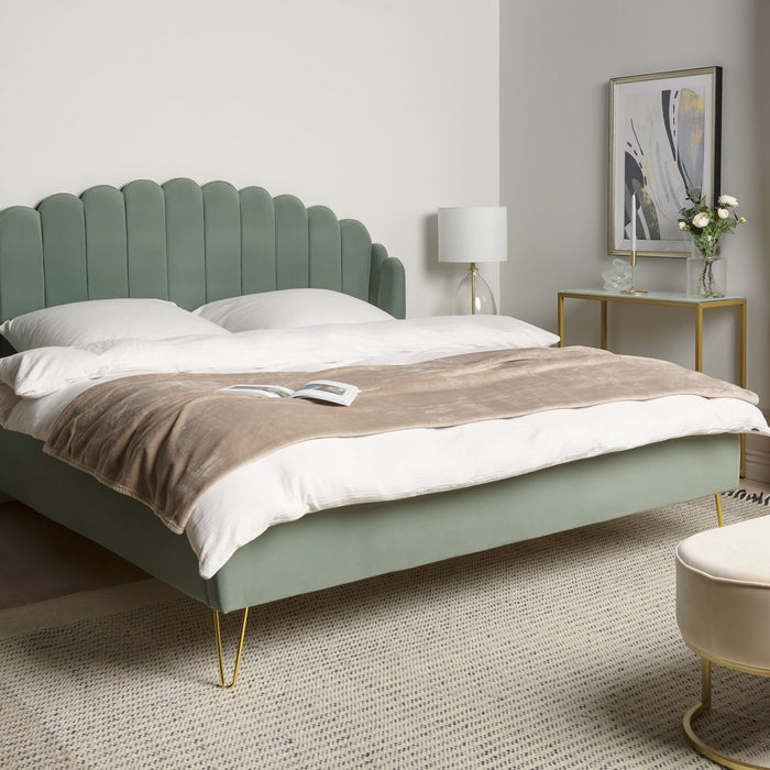 Beliani - AMBILLOU - Tweepersoonsbed - Groen - 180 x 200 cm - Fluweel