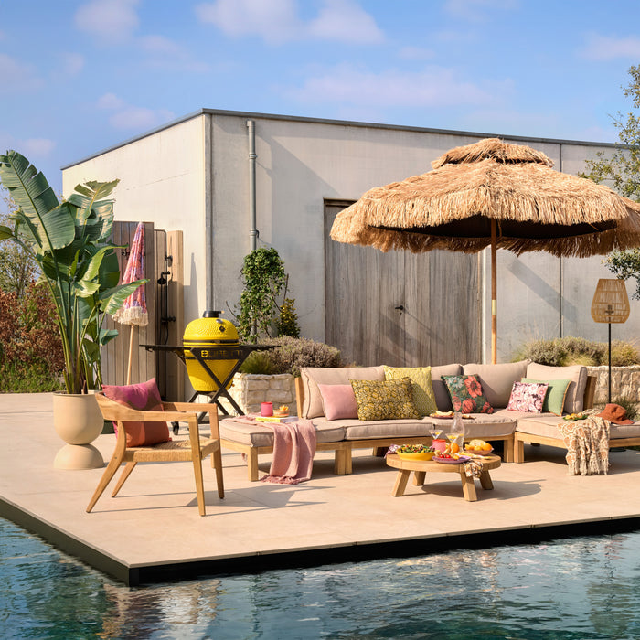 Ferm Living Hourglass Pot - Medium - Cashmere