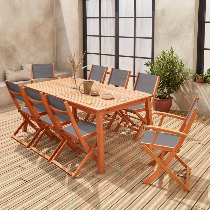 sweeek - Uitschuifbare houten tuintafel, 8 stoelen