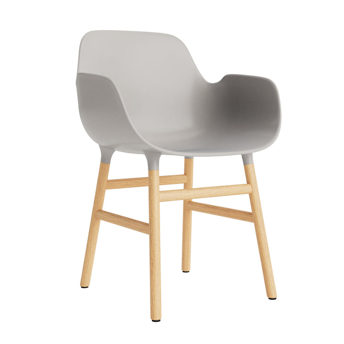 Normann Copenhagen Form Stoel met Armleuning - Eiken - Warm Grijs