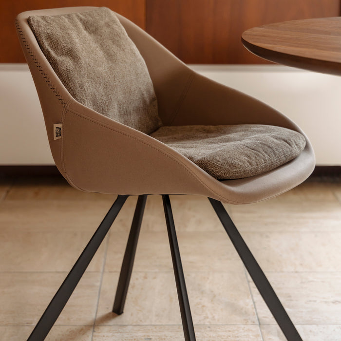 322882-x03-202403290214-A.jpg (8119917) 