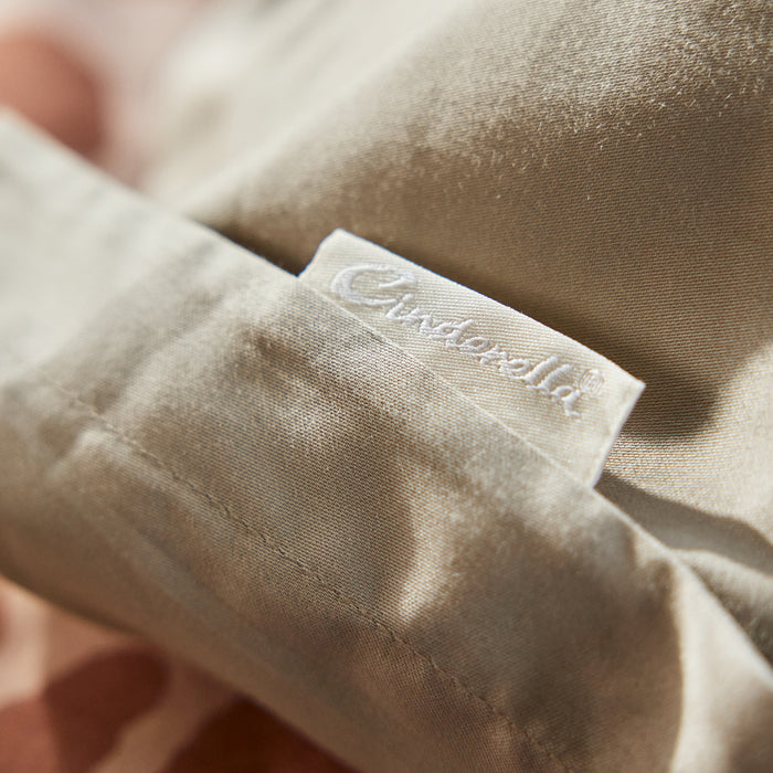 Cinderella Sundays - Dekbedovertrek - Satijn - 260x200|220 cm - Light