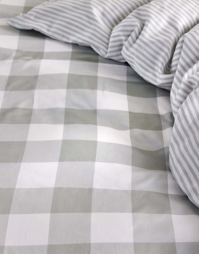 Essenza Chess Dekbedovertrek 240 x 220 cm - Dusty green