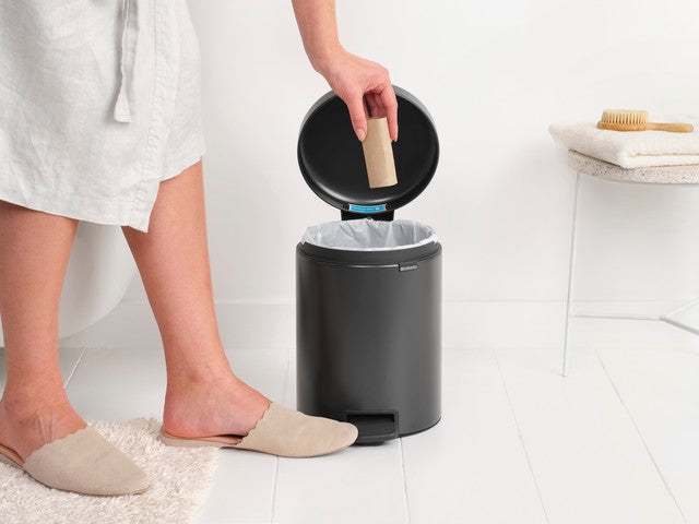 Brabantia NewIcon Pedaalemmer 5 Liter - Confident Grey