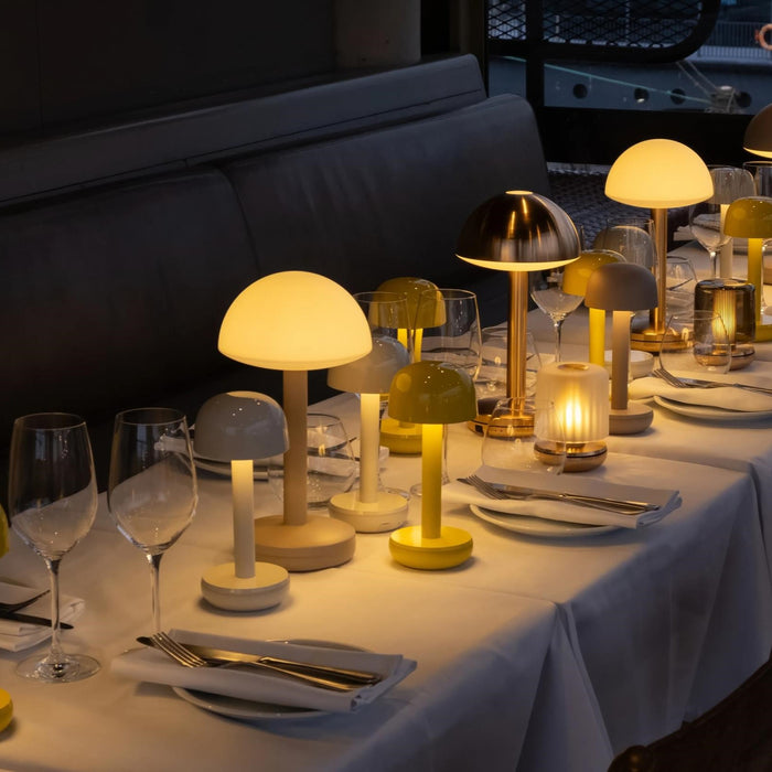 Humble Bug Oplaadbare Tafellamp - Beige Frosted