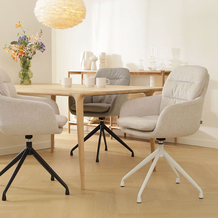 Nolon Nola-Mia Eetkamerstoel Beige - Draaibaar - Armleuning - Zwart