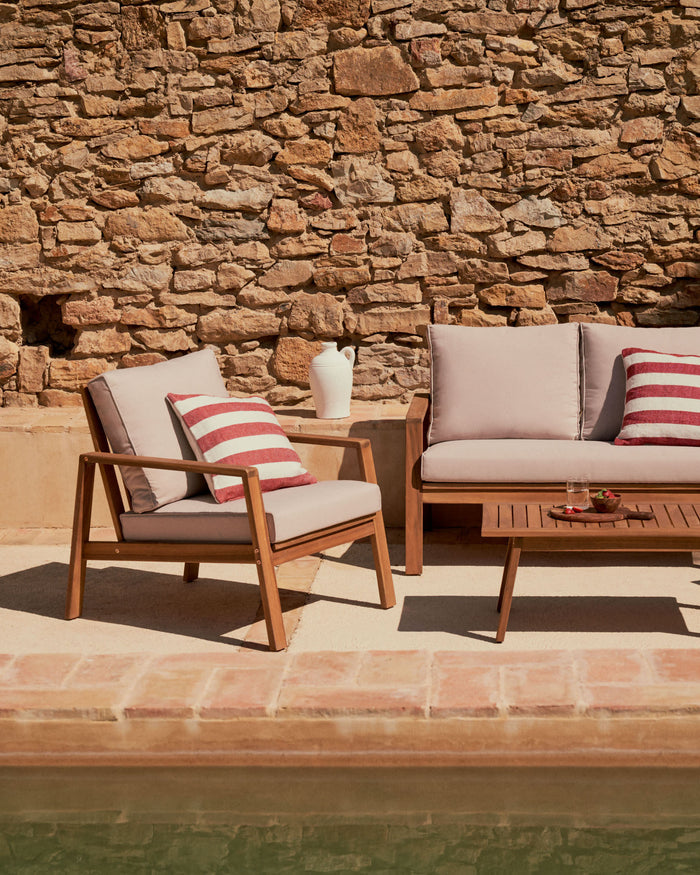 Kave Home - Set Frares van 2-zitsbank, 2 fauteuils en salontafel in