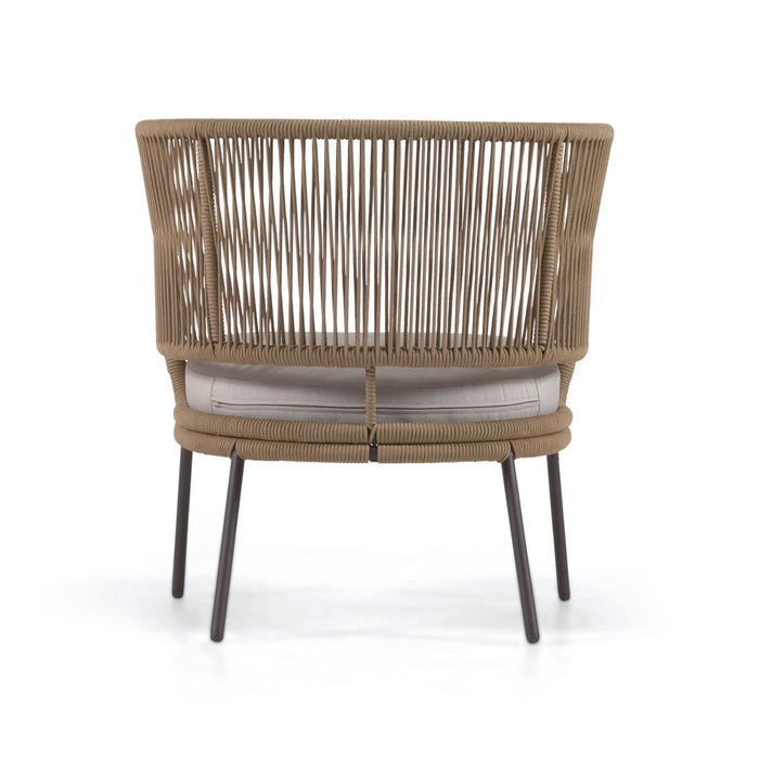 Kave Home - Nadin fauteuil in beige koord met gegalvaniseerde stalen