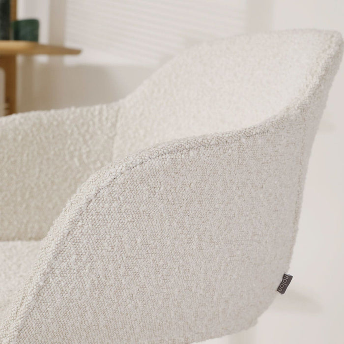 Nolon Nora-Mare Eetkamerstoel Bouclé Beige - Armleuning - Zwarte Poten