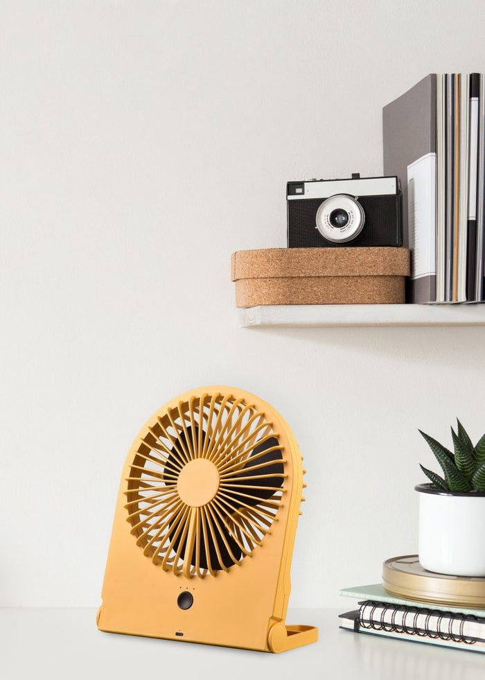 Trio Leuchten Tafelventilator Breezy H 23 cm oplaadbaar geel