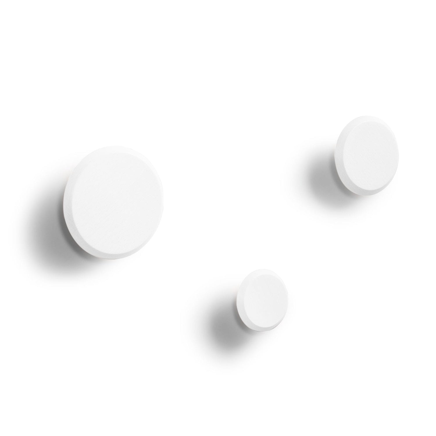 Kave Home - Set van 3 Nadua hangers van massief hout met een