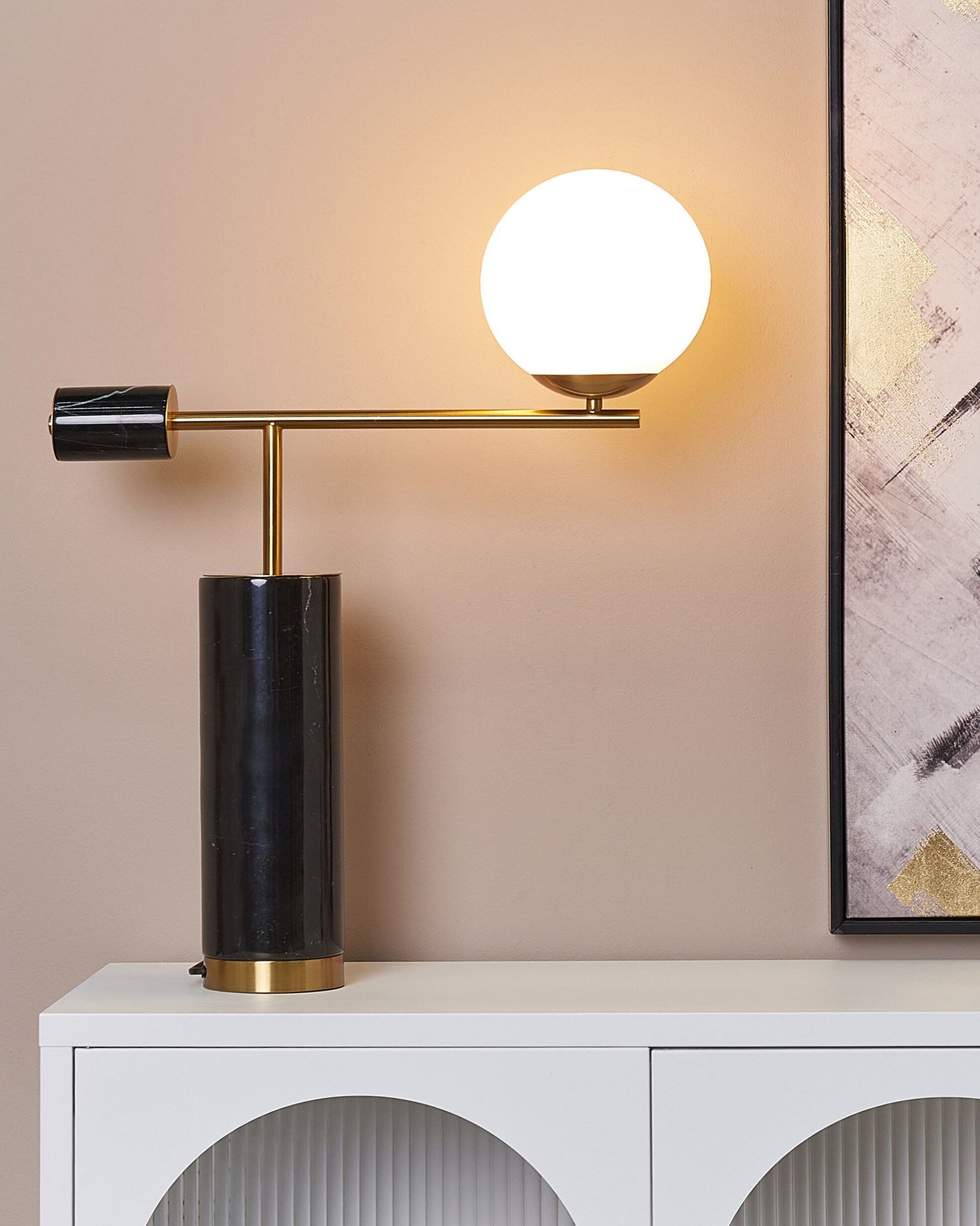 Beliani - HONDO - Tafellamp - Zwart|Goud - Metaal