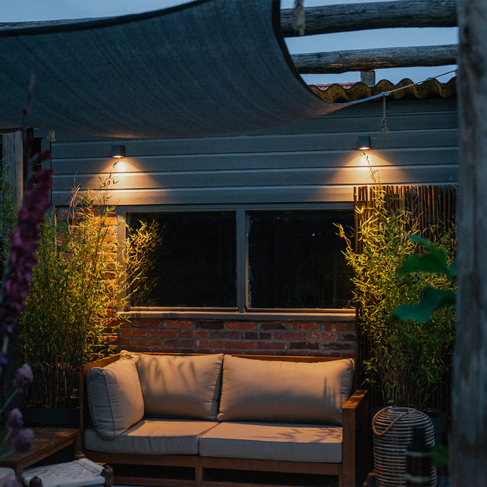 QAZQA Moderne wandlamp donkergrijs IP44 - Baleno